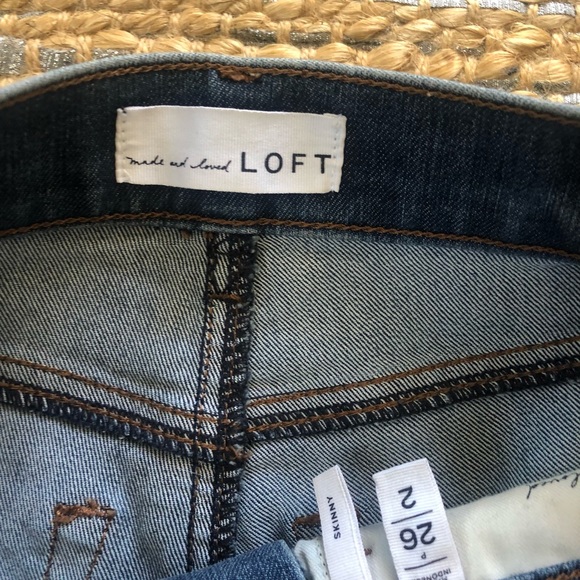 Jeans - Picture 3 of 3